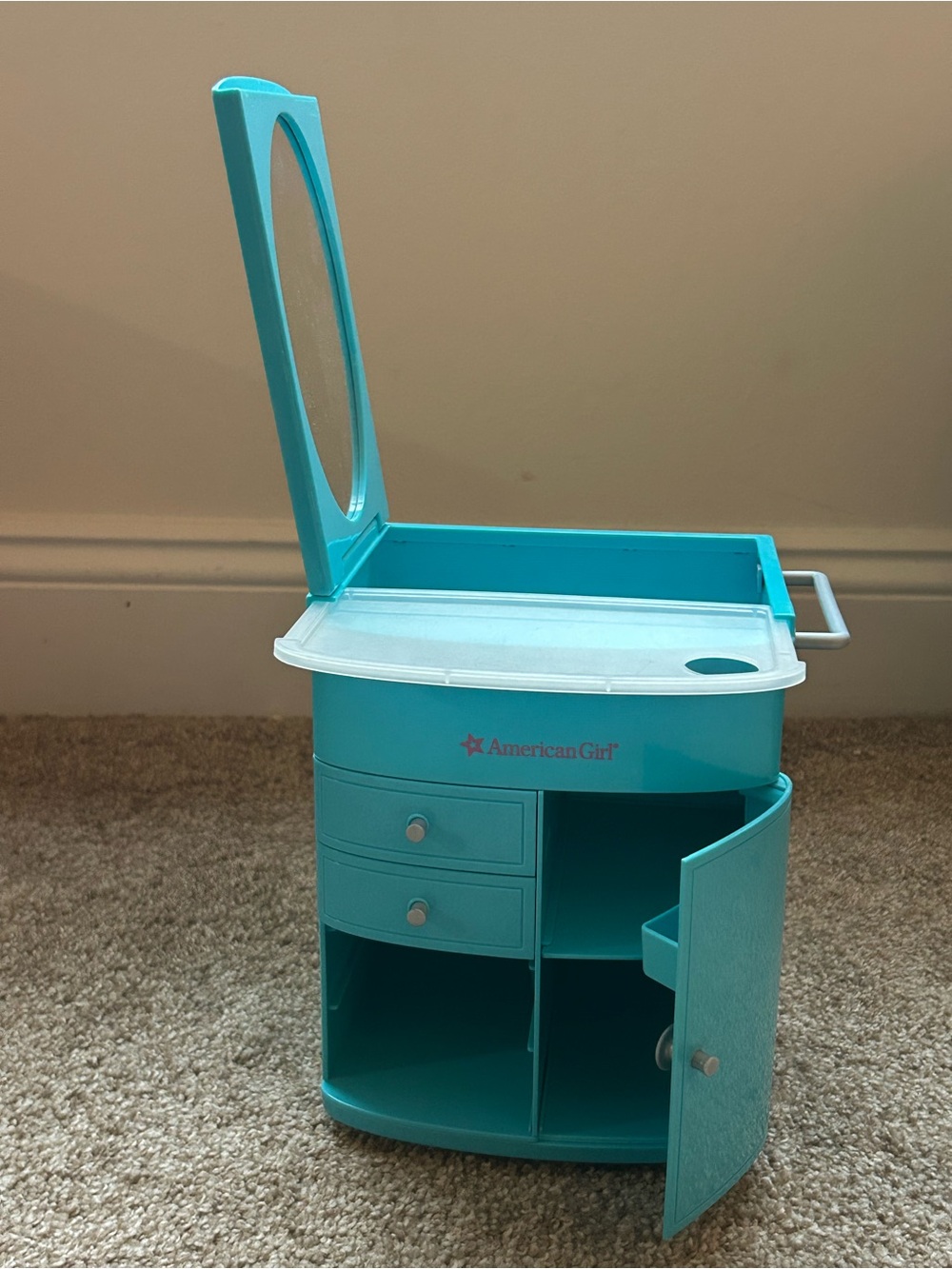 American Girl doll Truly Blue Hairstyling Caddy